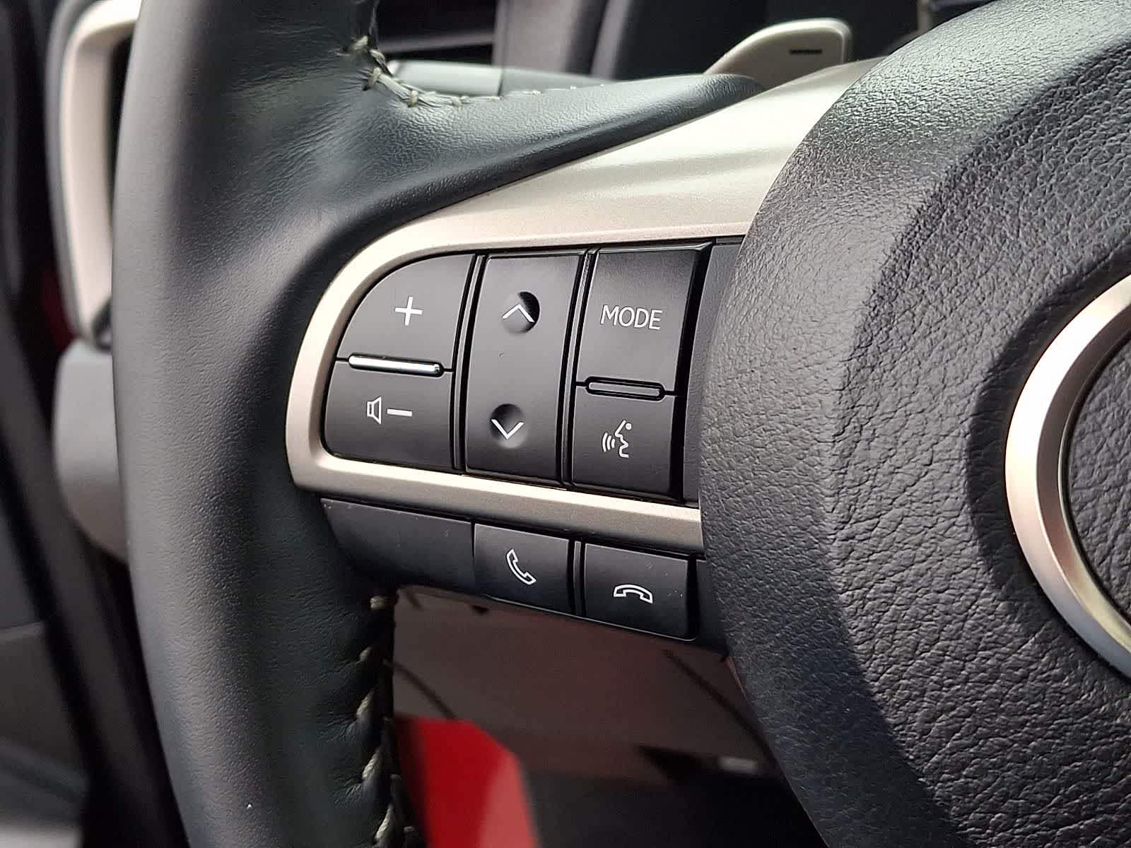 Thumbnail: 2022 Lexus RX - 22