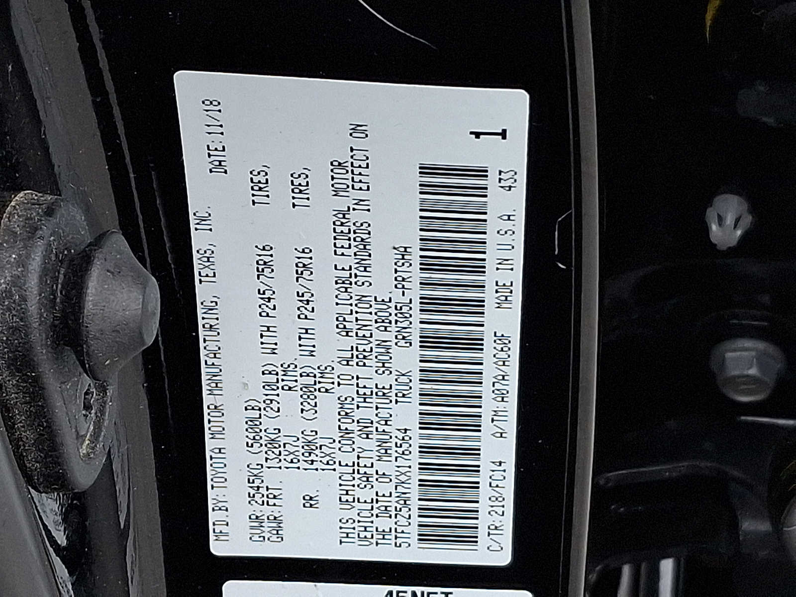 Thumbnail: 2019 Toyota Tacoma - 29