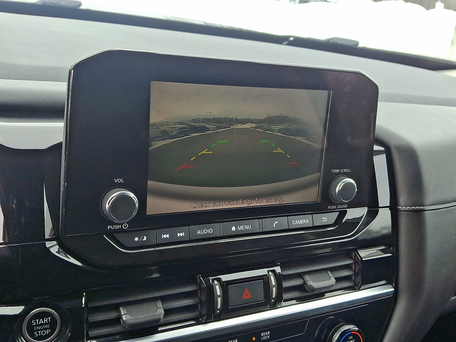 Thumbnail: 2022 Nissan Pathfinder - 20