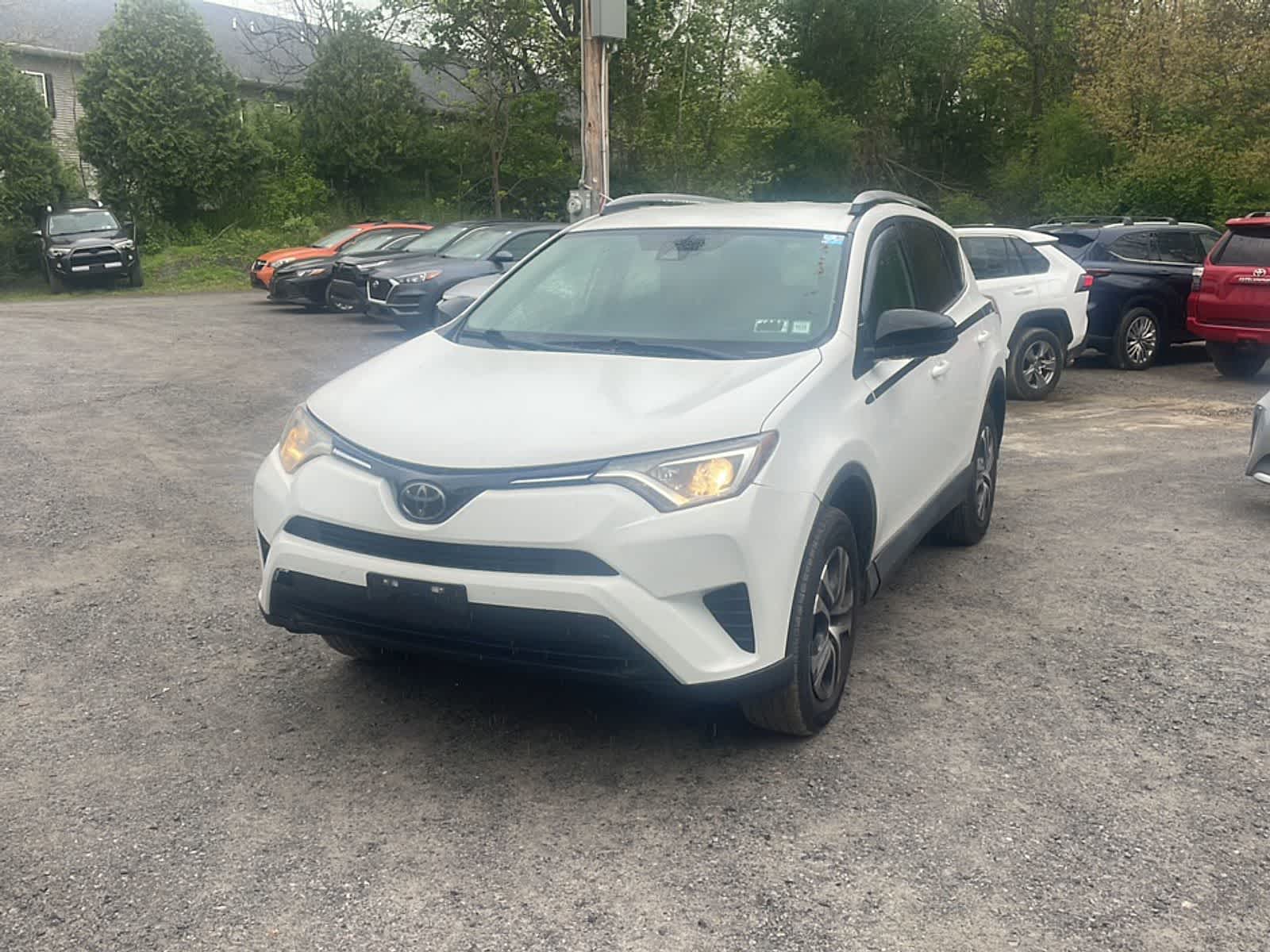 Thumbnail: 2018 Toyota RAV4 - 1