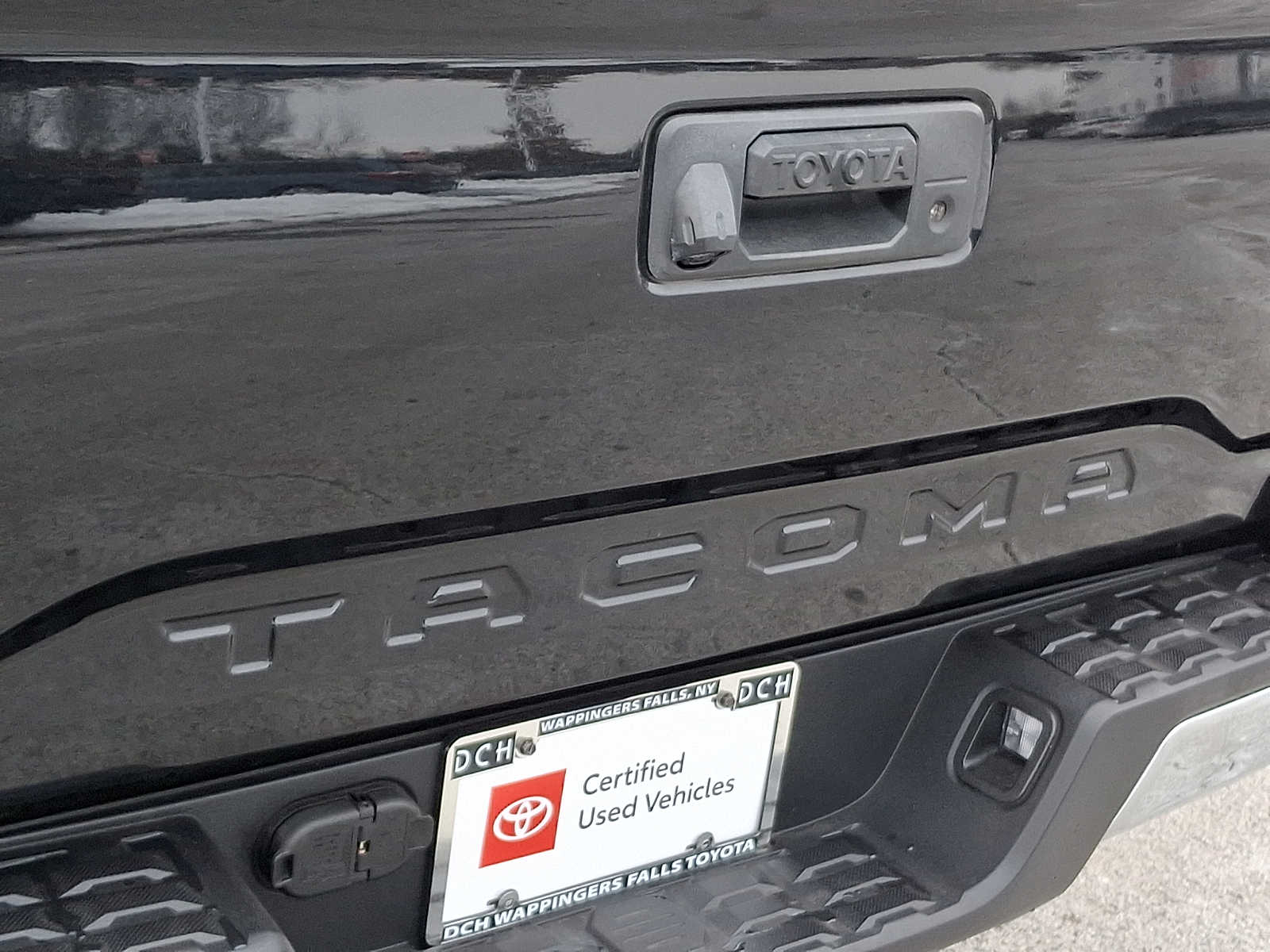 Thumbnail: 2020 Toyota Tacoma - 31