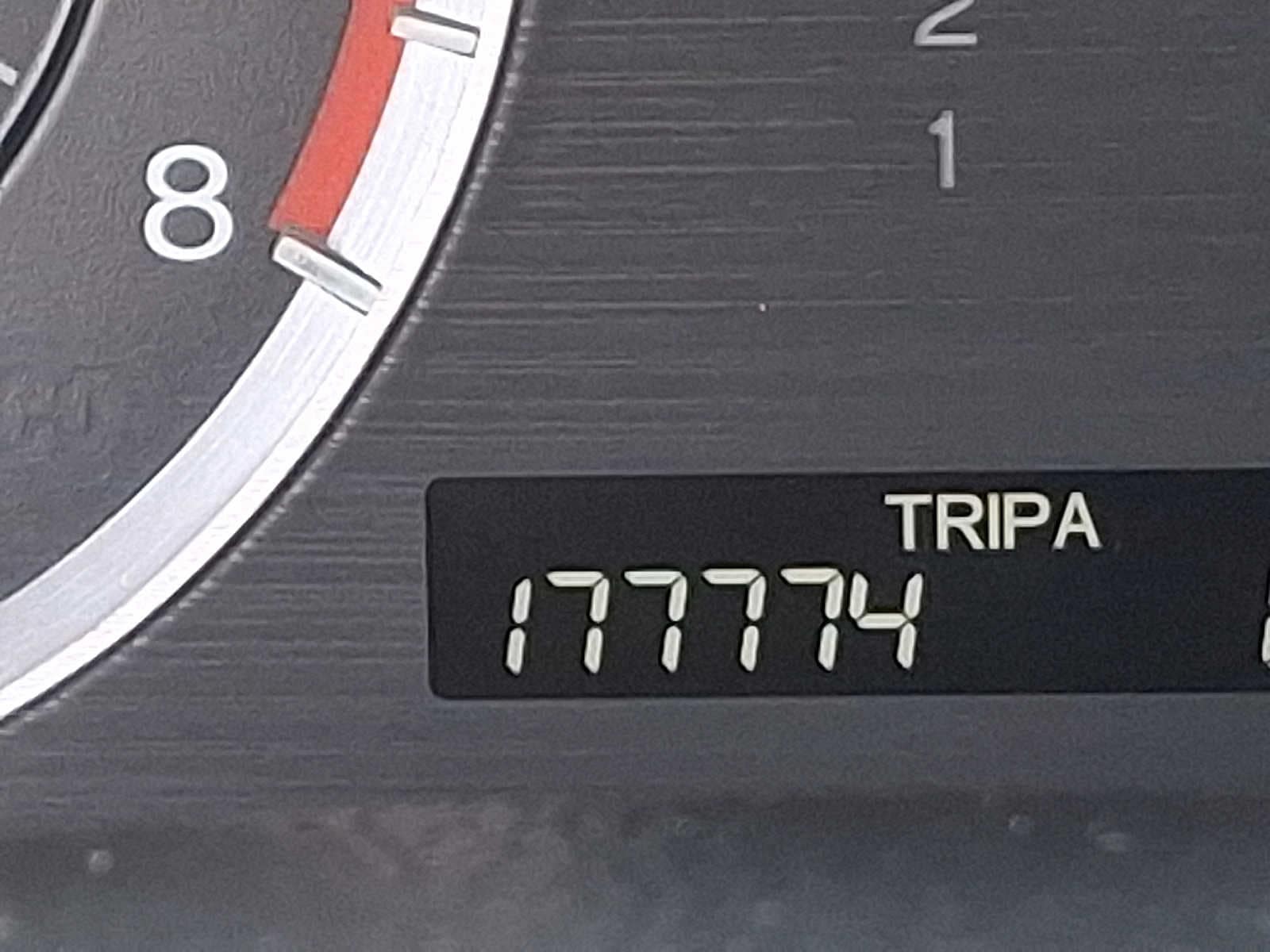 Thumbnail: 2010 Honda Accord - 17