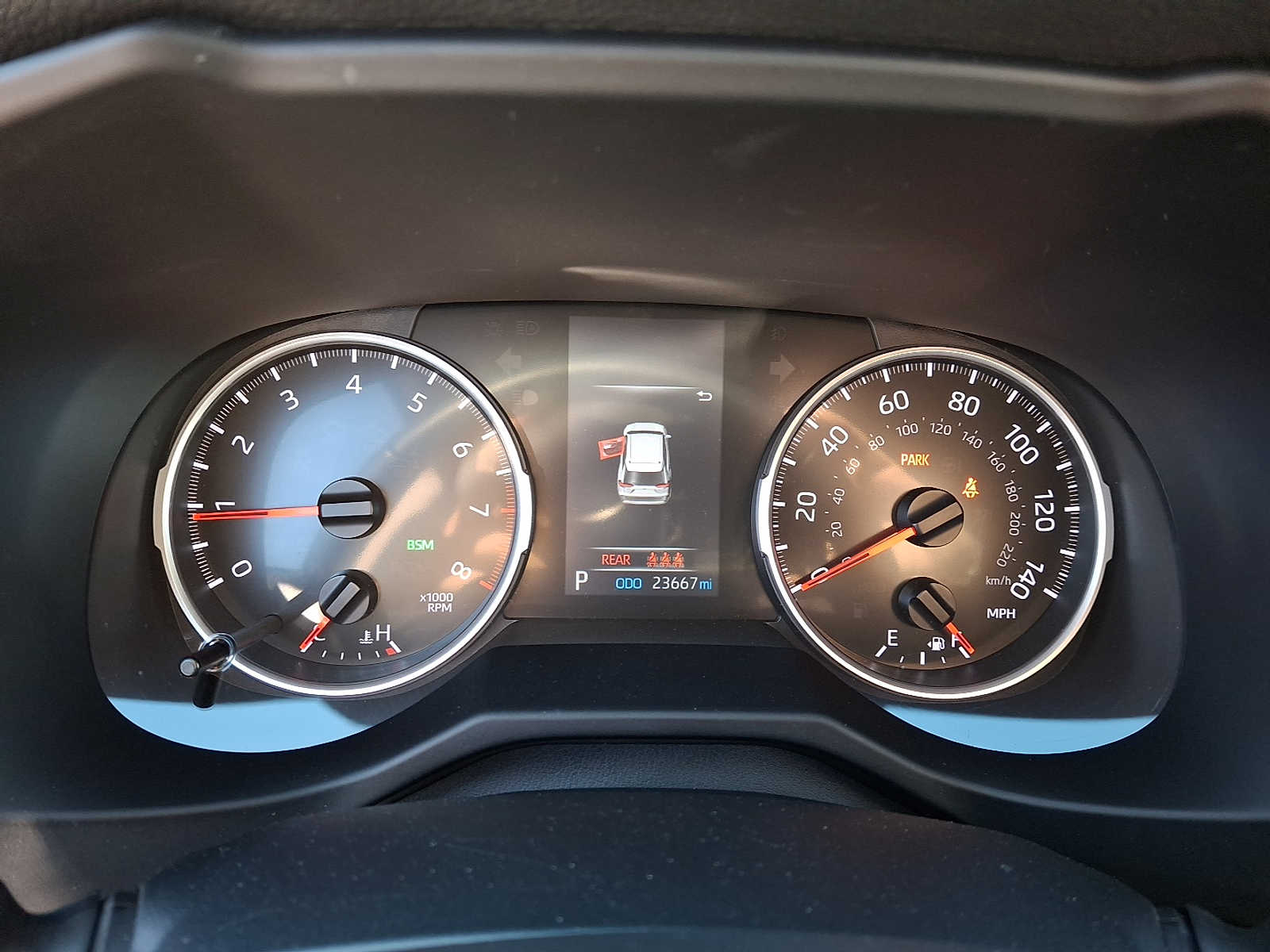 Thumbnail: 2021 Toyota RAV4 - 23