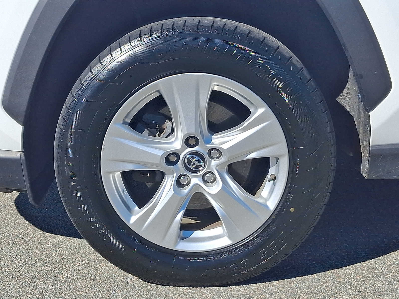Thumbnail: 2020 Toyota RAV4 - 11