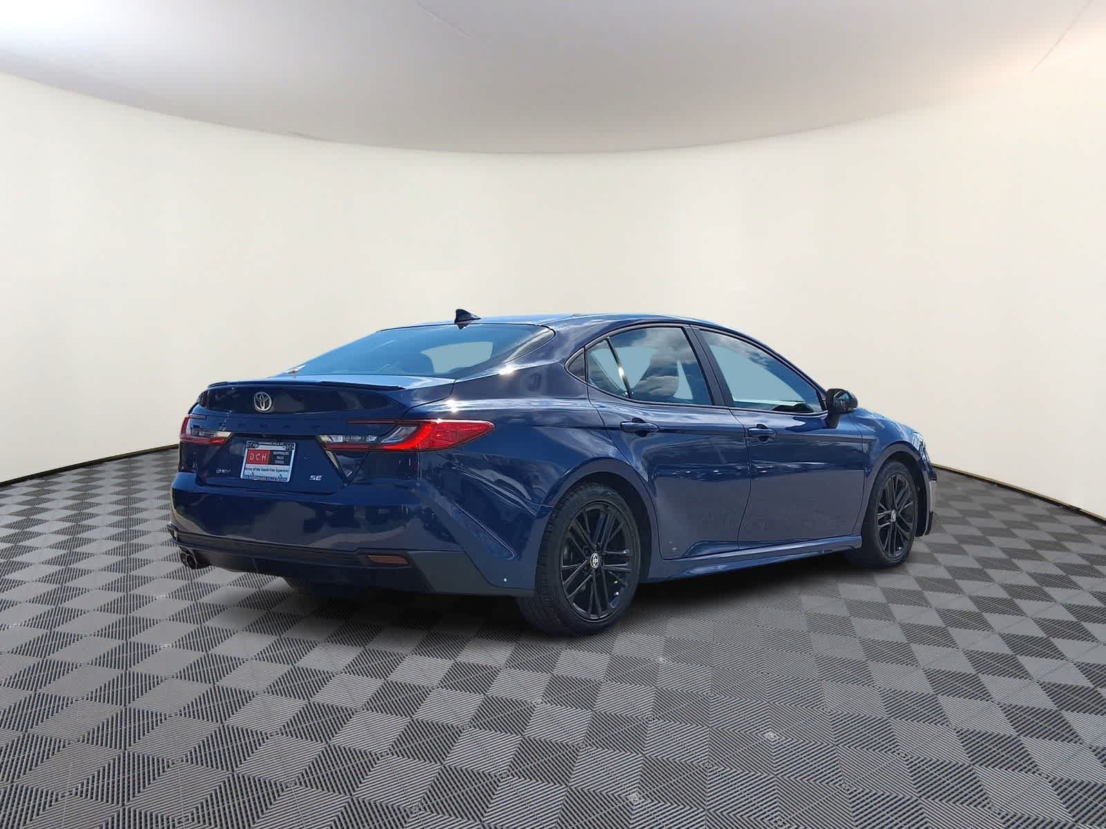 Thumbnail: 2025 Toyota Camry - 6