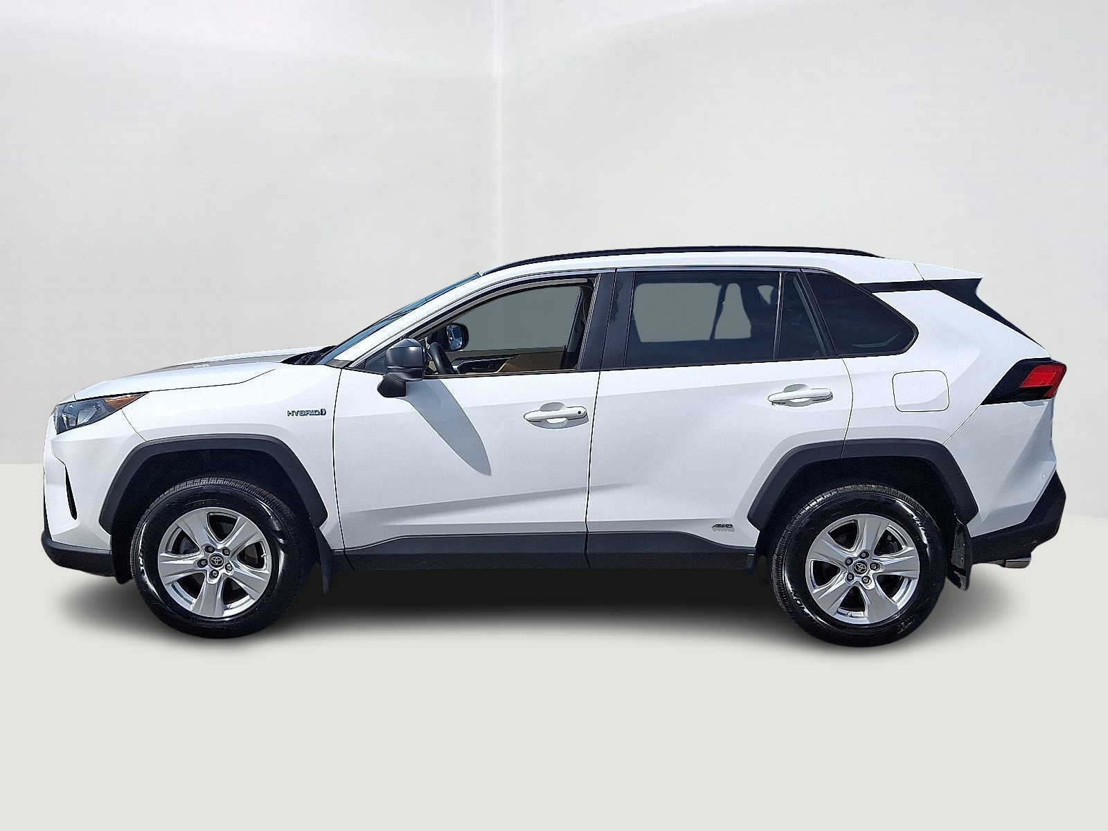Thumbnail: 2021 Toyota RAV4 - 9