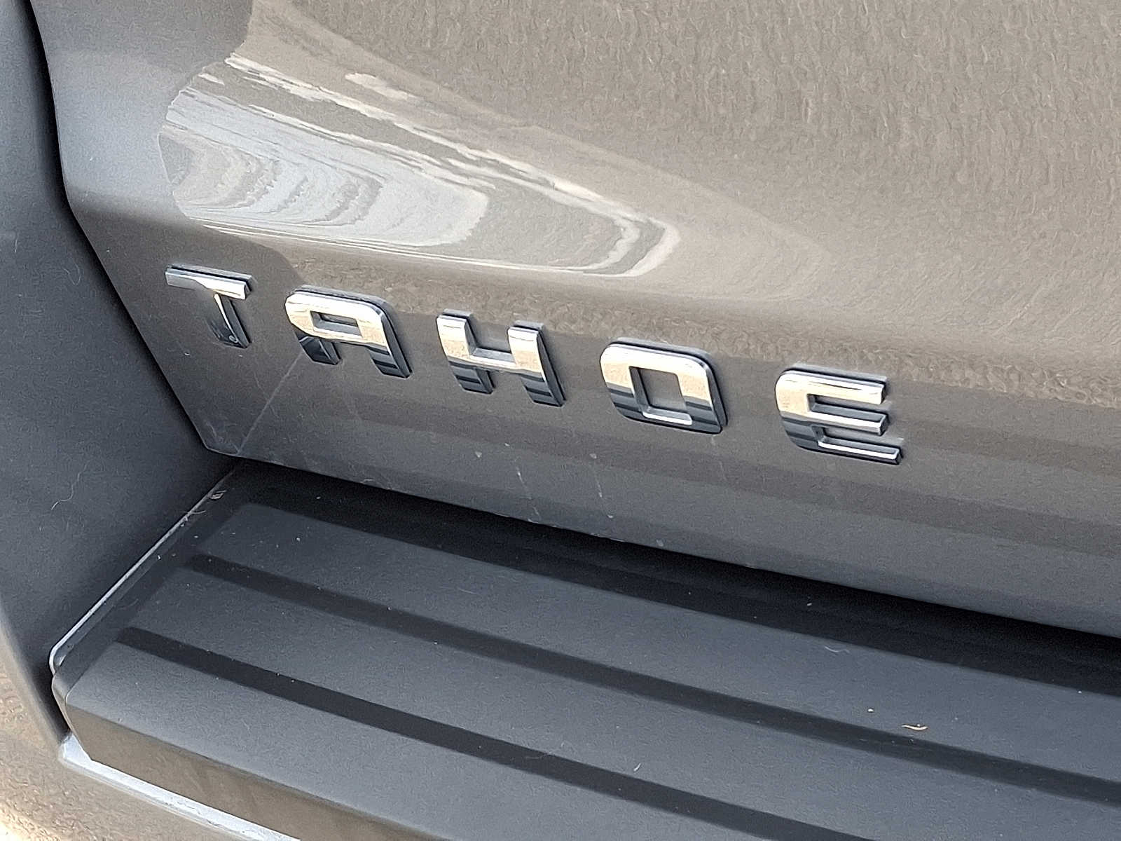 Thumbnail: 2020 Chevrolet Tahoe - 36