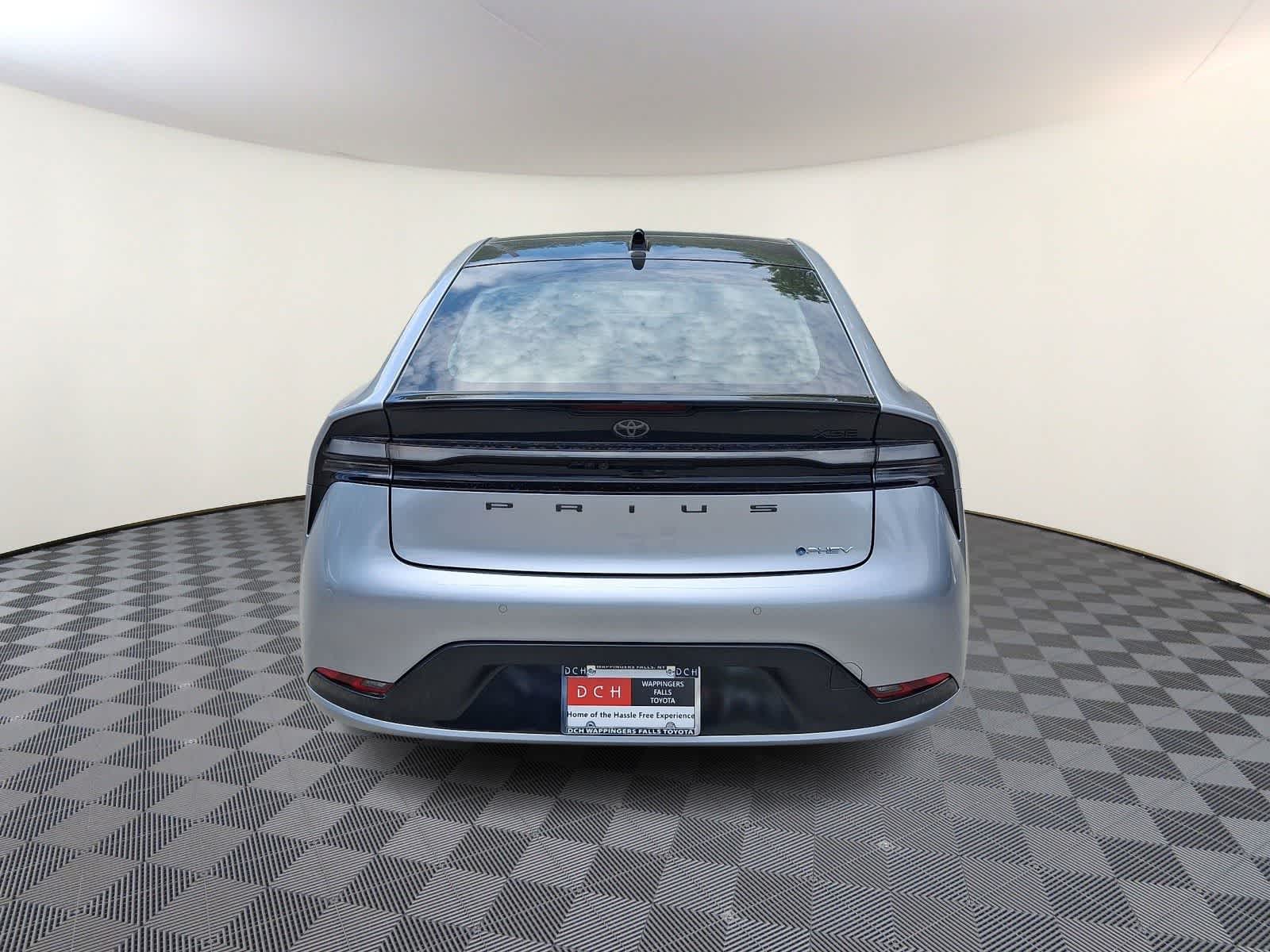 Thumbnail: 2026 Toyota Prius - 5