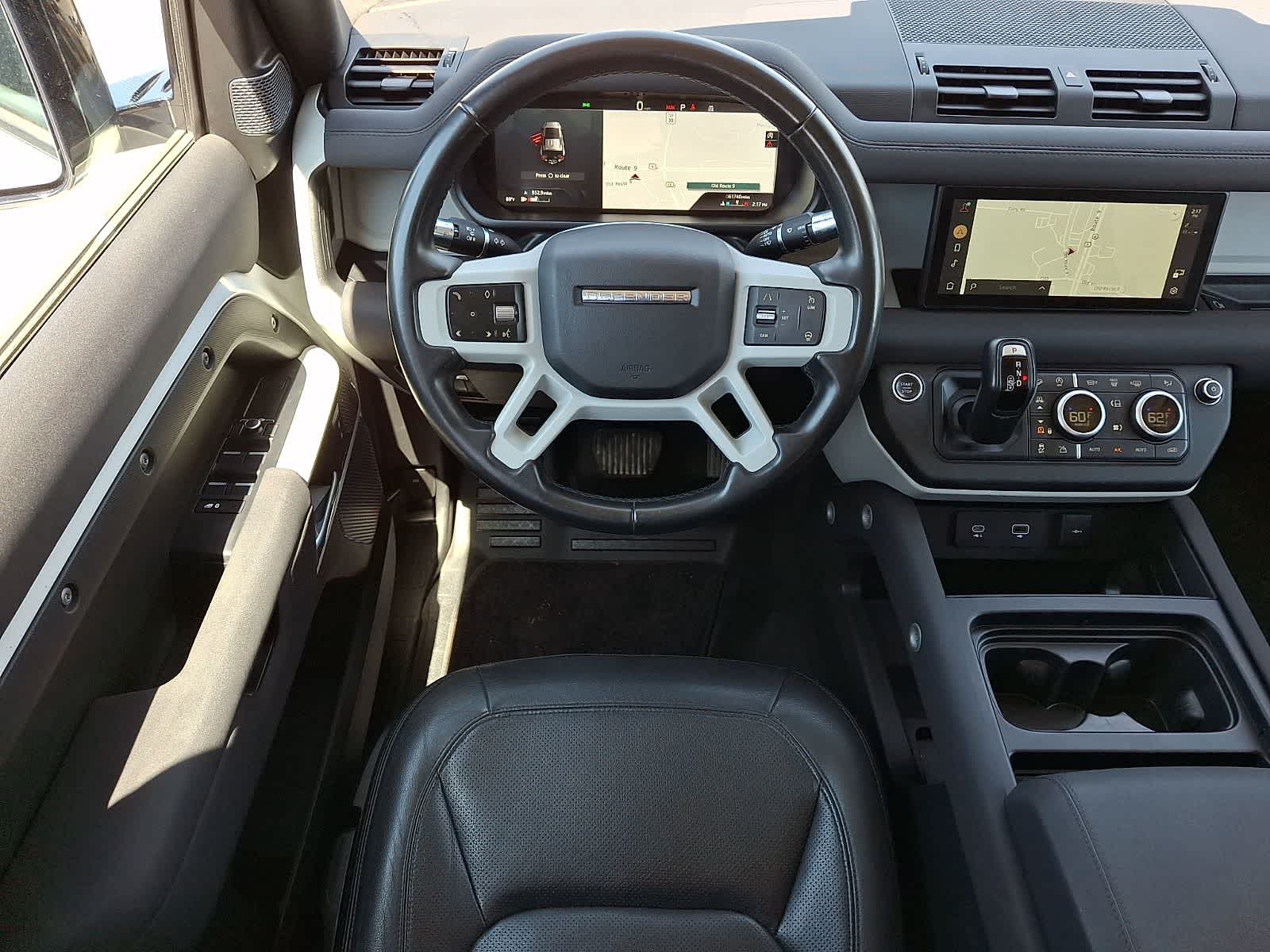 Thumbnail: 2022 Land Rover Defender - 13