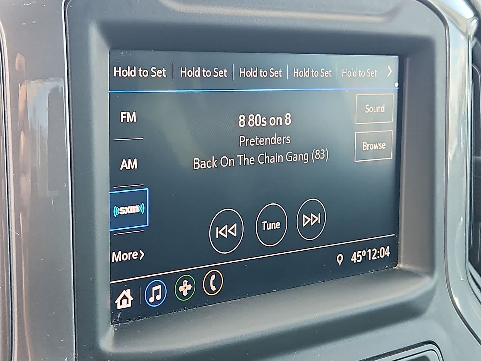 Thumbnail: 2020 Chevrolet Silverado 1500 - 17