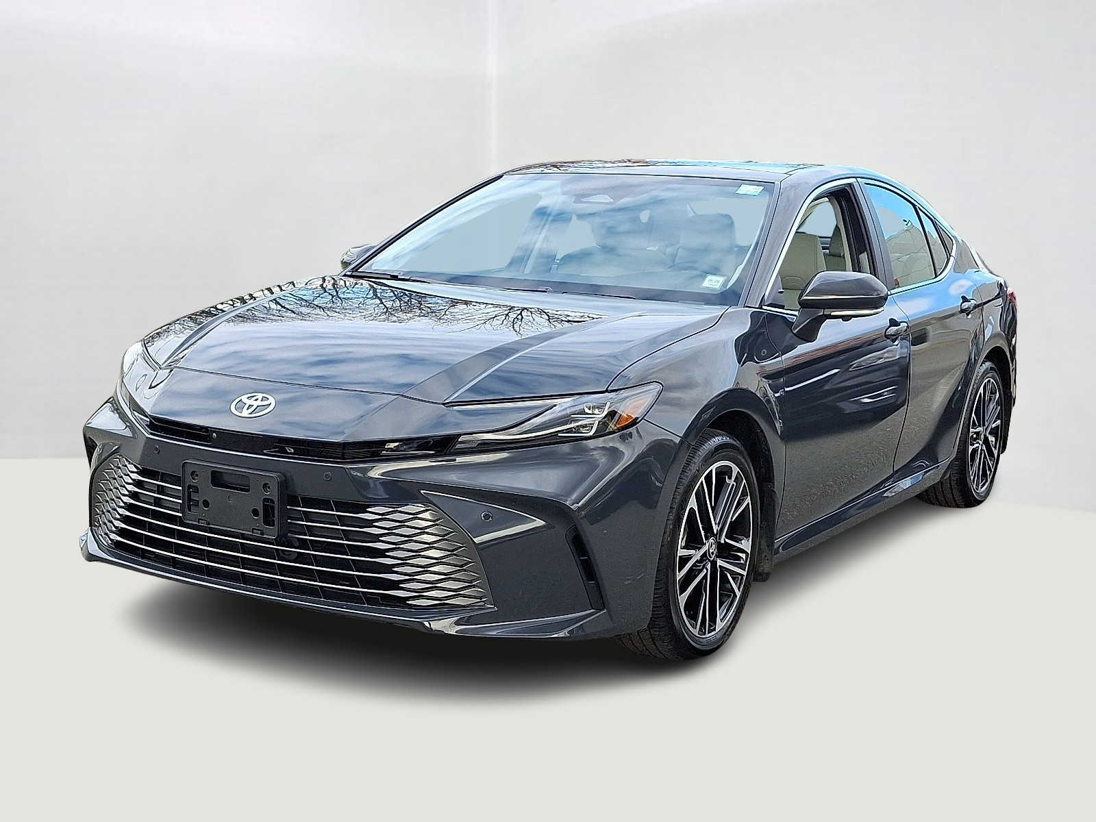 Thumbnail: 2025 Toyota Camry - 1