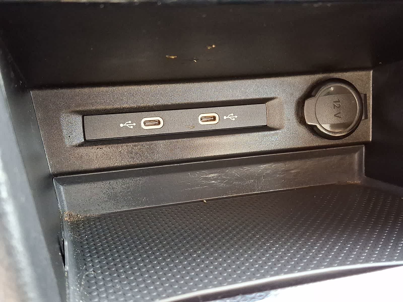 Thumbnail: 2025 Volkswagen Taos - 26