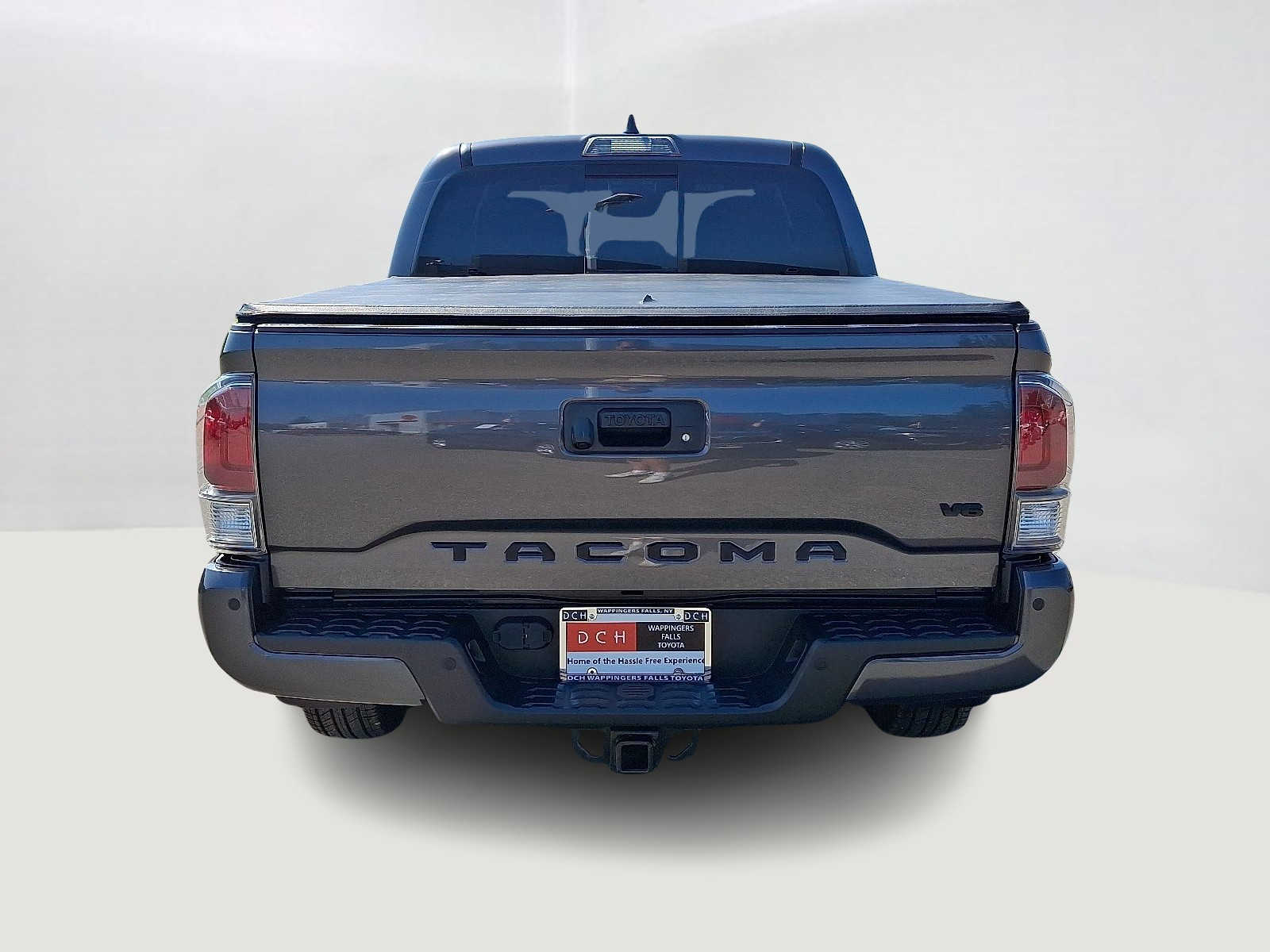 Thumbnail: 2022 Toyota Tacoma - 7