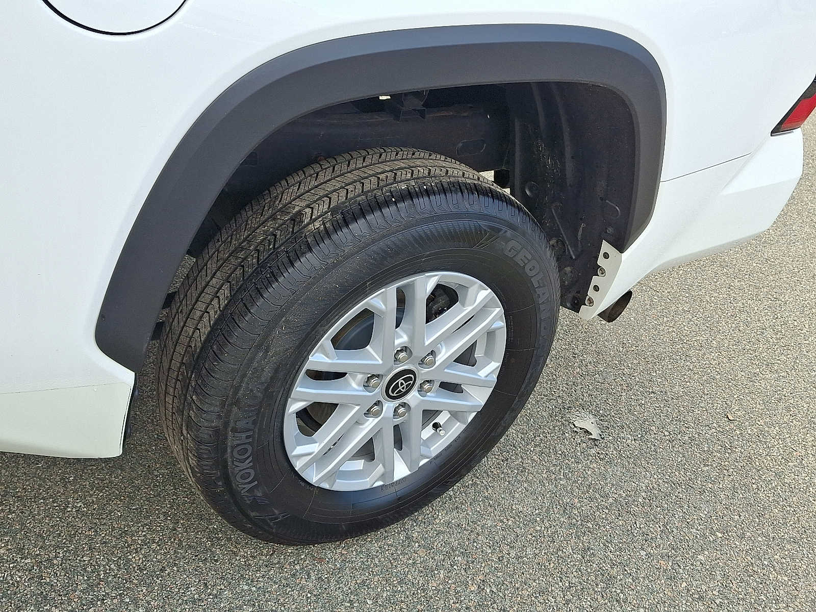 Thumbnail: 2022 Toyota Tundra - 31