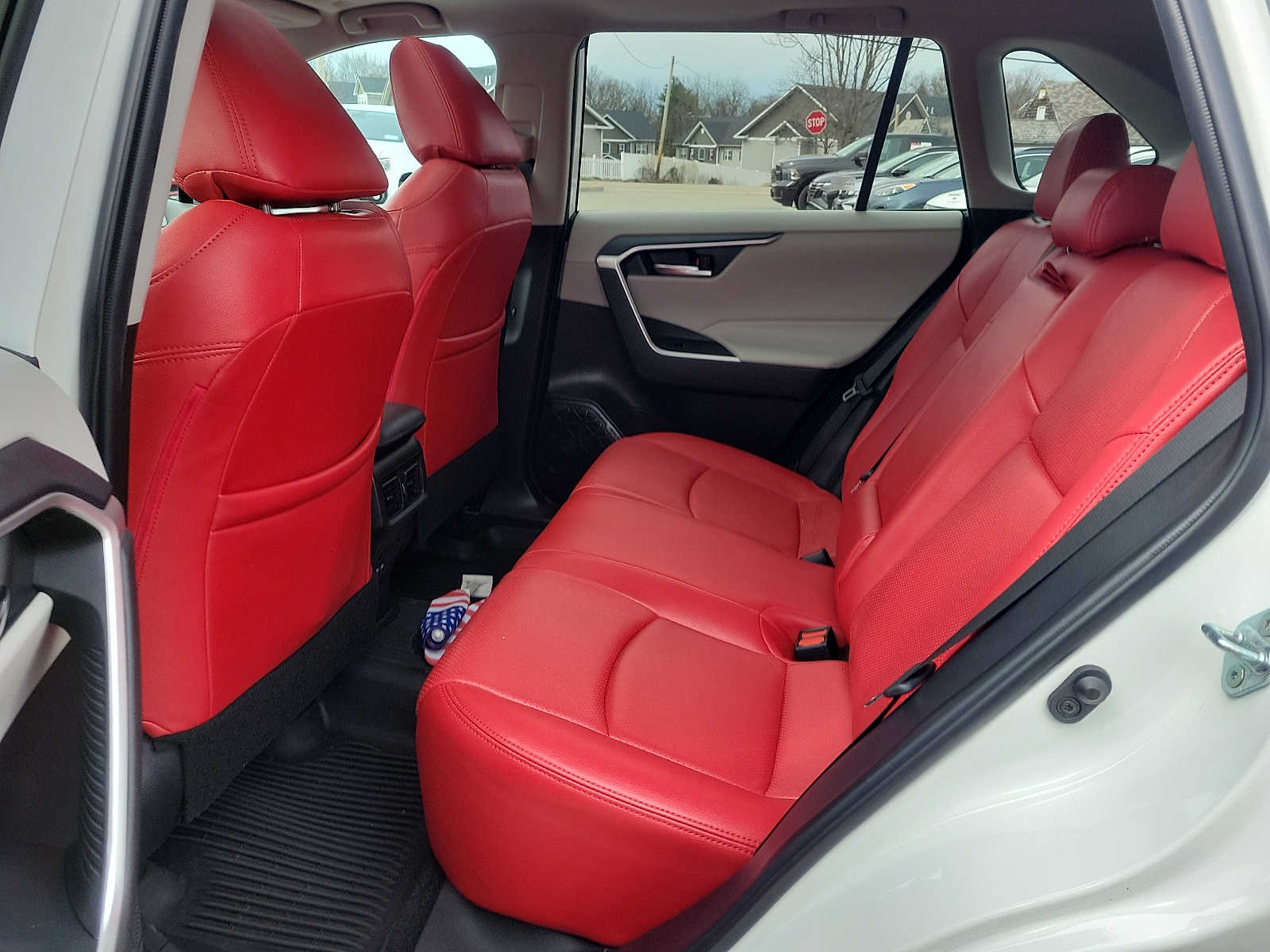 Thumbnail: 2023 Toyota RAV4 - 13