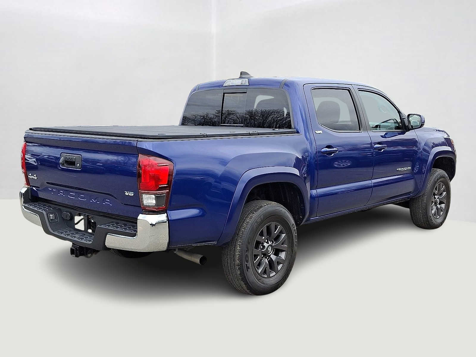 Thumbnail: 2023 Toyota Tacoma - 6