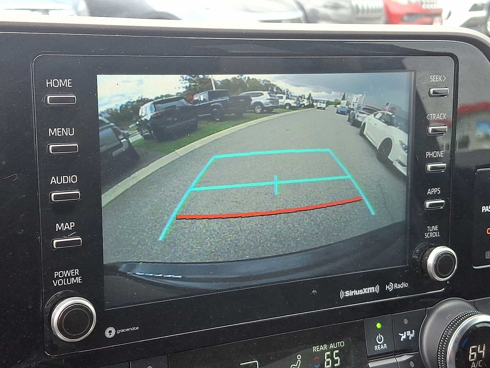 Thumbnail: 2022 Toyota Highlander - 19