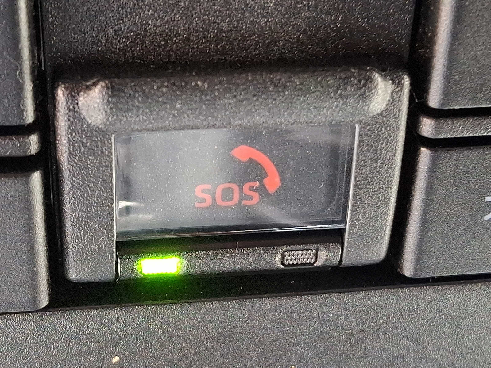 Thumbnail: 2023 Toyota Venza - 27