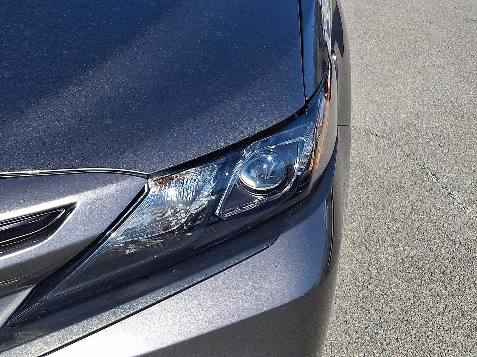 Thumbnail: 2023 Toyota Camry - 12