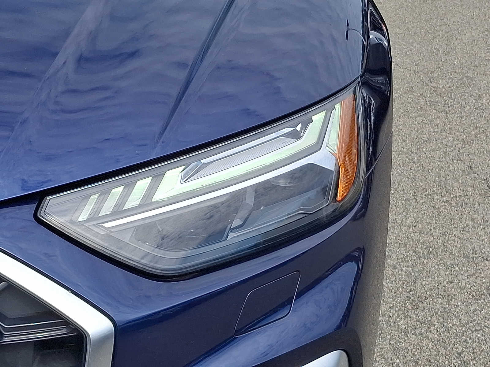 Thumbnail: 2022 Audi Q5 - 10