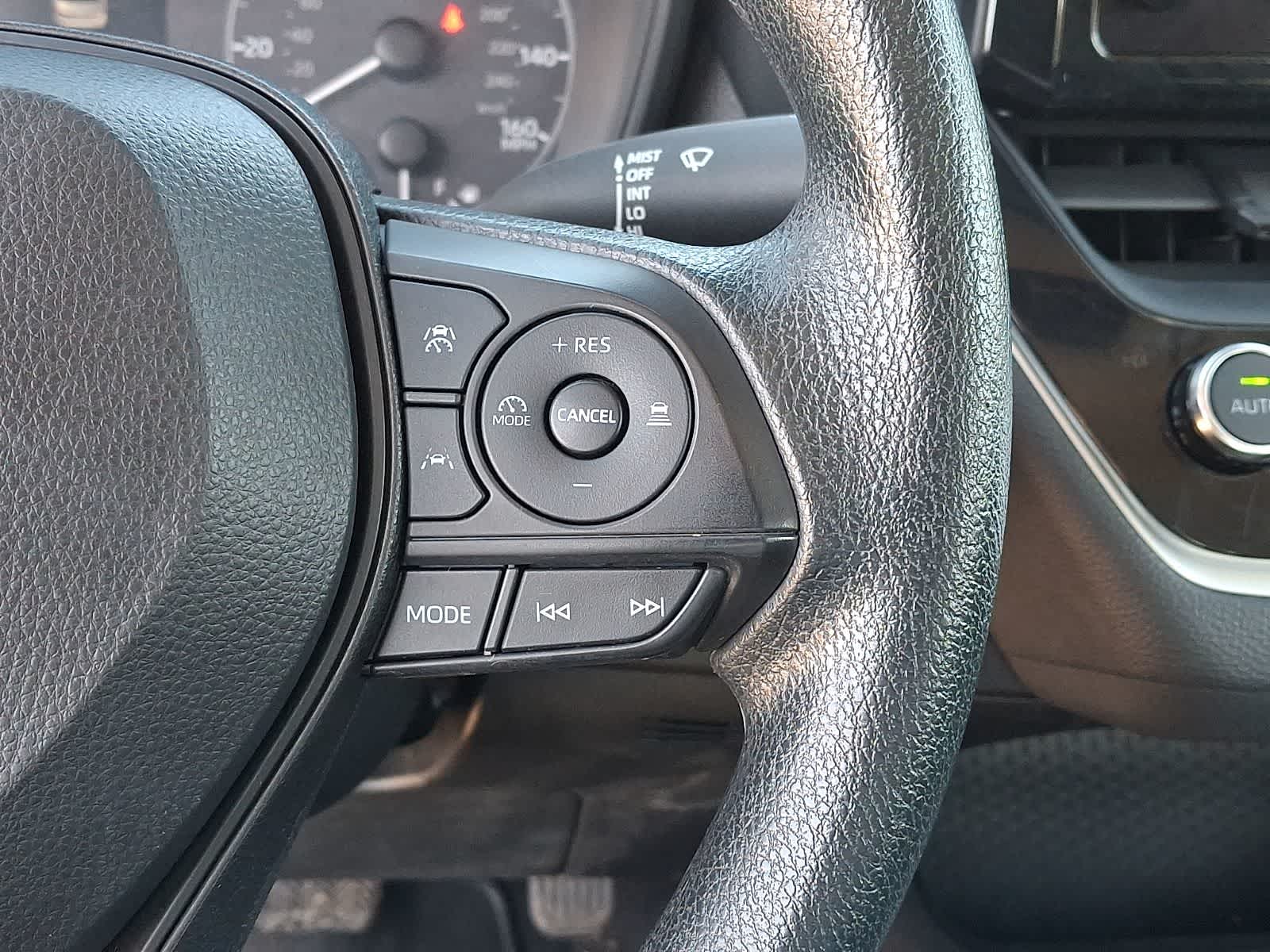 Thumbnail: 2023 Toyota Corolla - 25