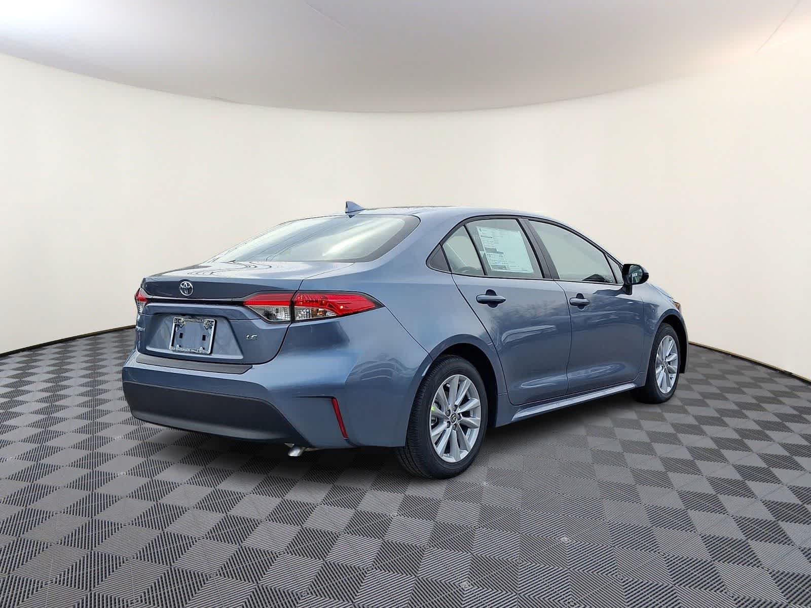 Thumbnail: 2026 Toyota Corolla - 3