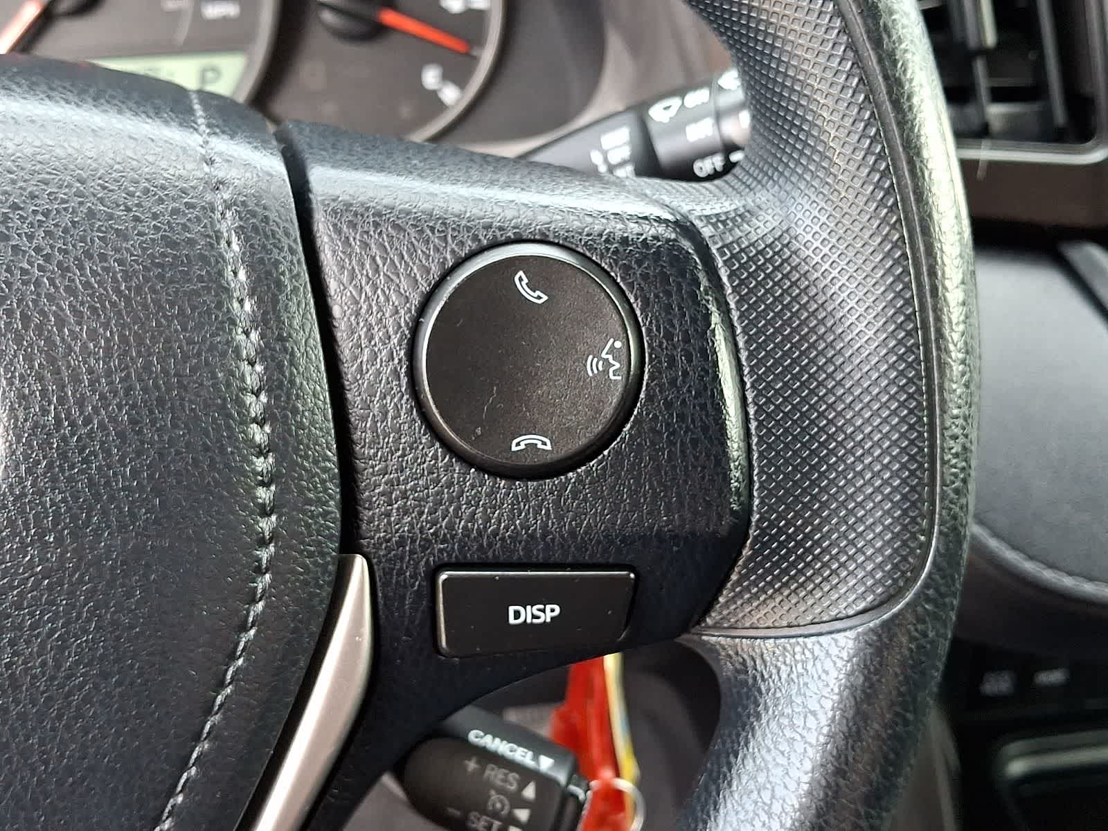 Thumbnail: 2016 Toyota RAV4 - 23