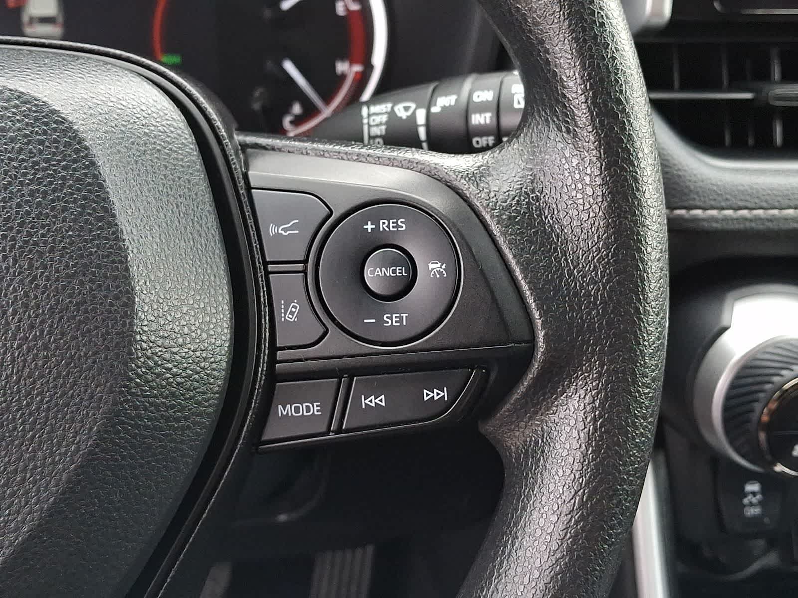 Thumbnail: 2024 Toyota RAV4 - 26