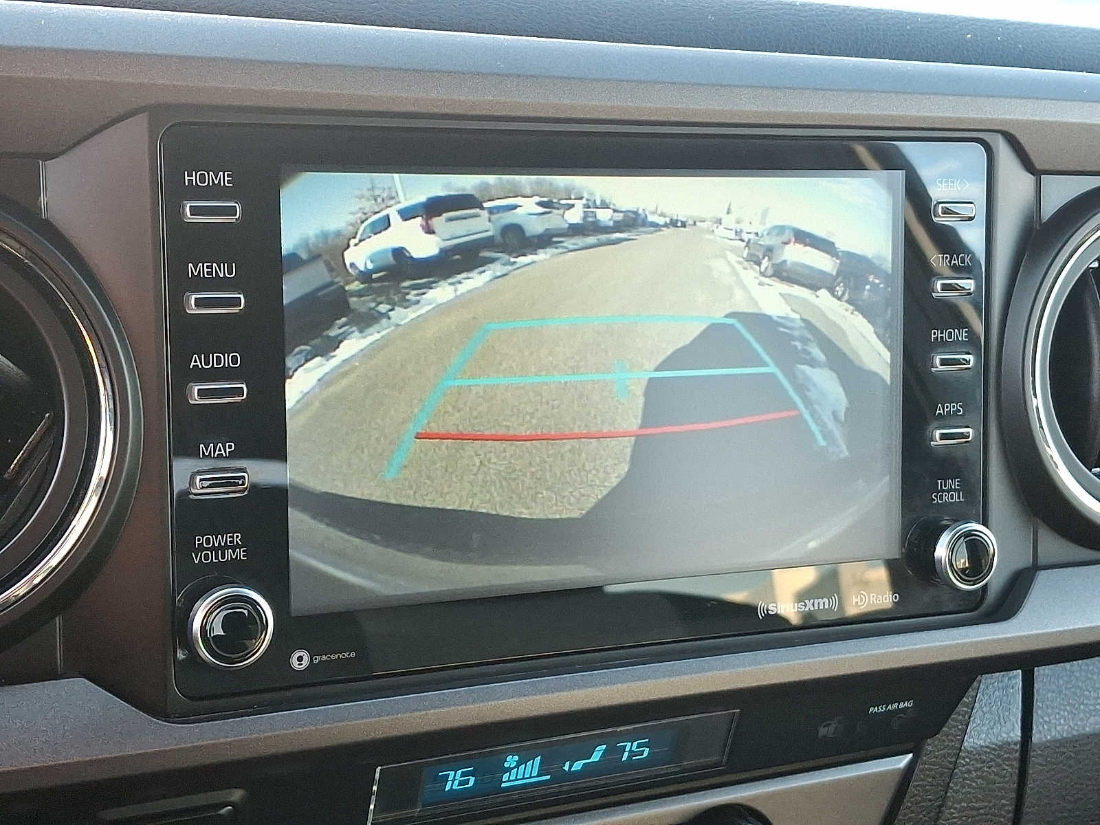 Thumbnail: 2021 Toyota Tacoma - 21