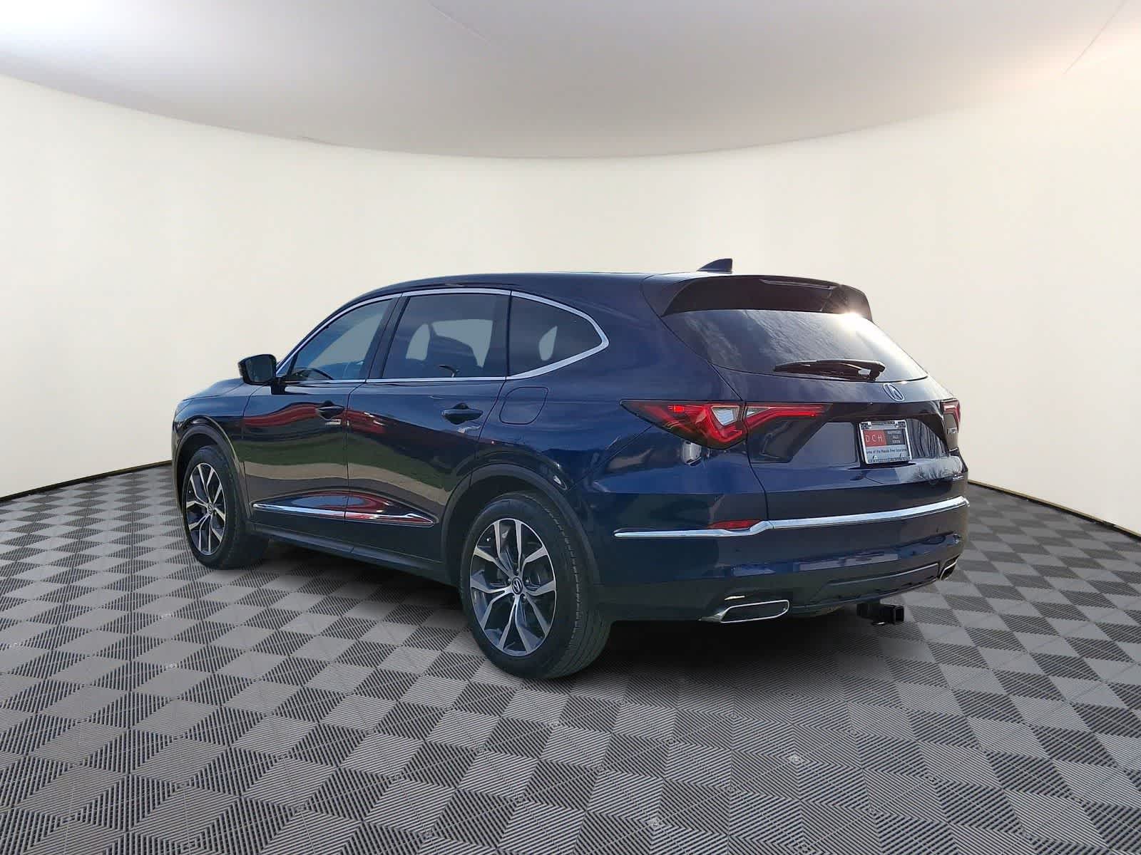 Thumbnail: 2023 Acura MDX - 7