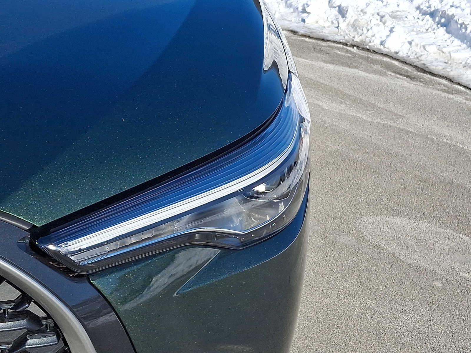 Thumbnail: 2025 Toyota Corolla Cross - 12