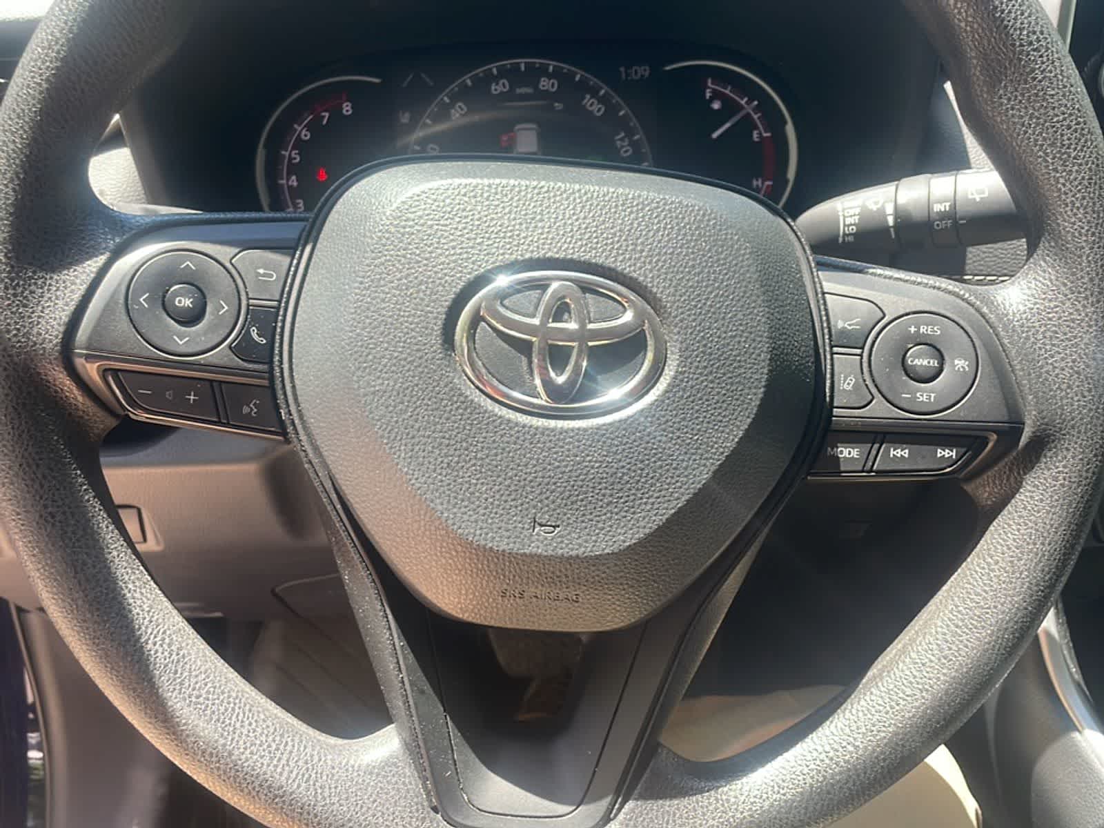 Thumbnail: 2024 Toyota RAV4 - 18