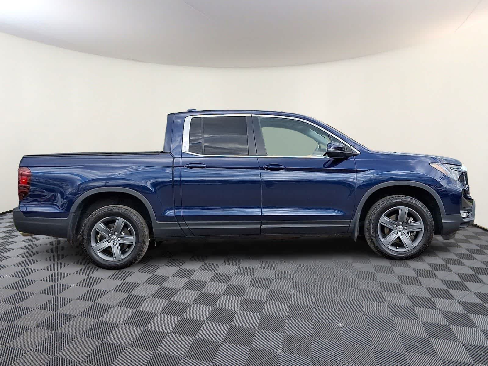 Thumbnail: 2023 Honda Ridgeline - 8