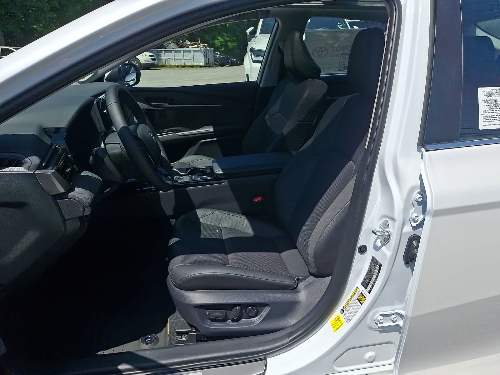 Thumbnail: 2026 Toyota Camry - 11