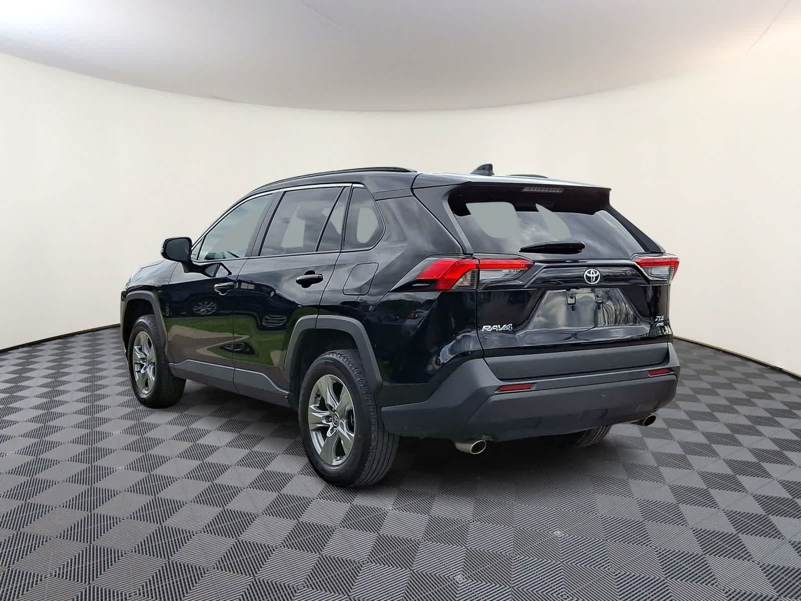Thumbnail: 2024 Toyota RAV4 - 9