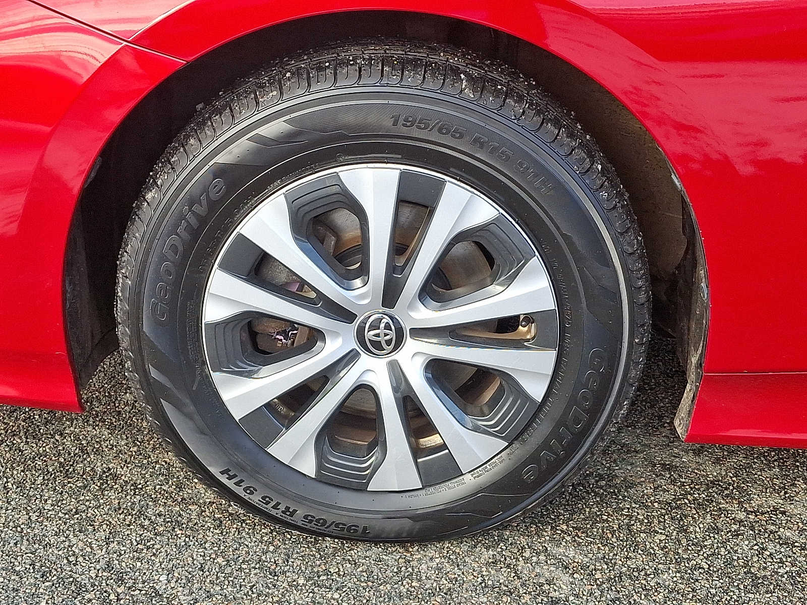 Thumbnail: 2020 Toyota Prius Prime - 11