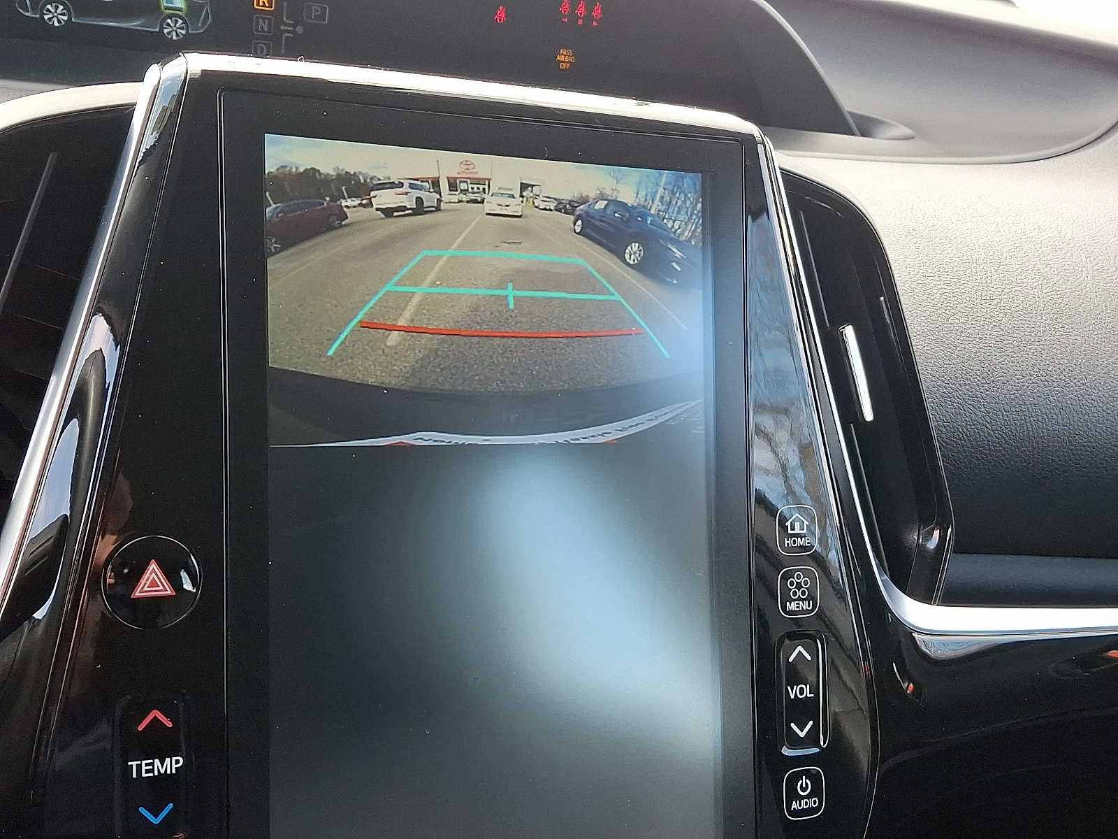 Thumbnail: 2022 Toyota Prius Prime - 21