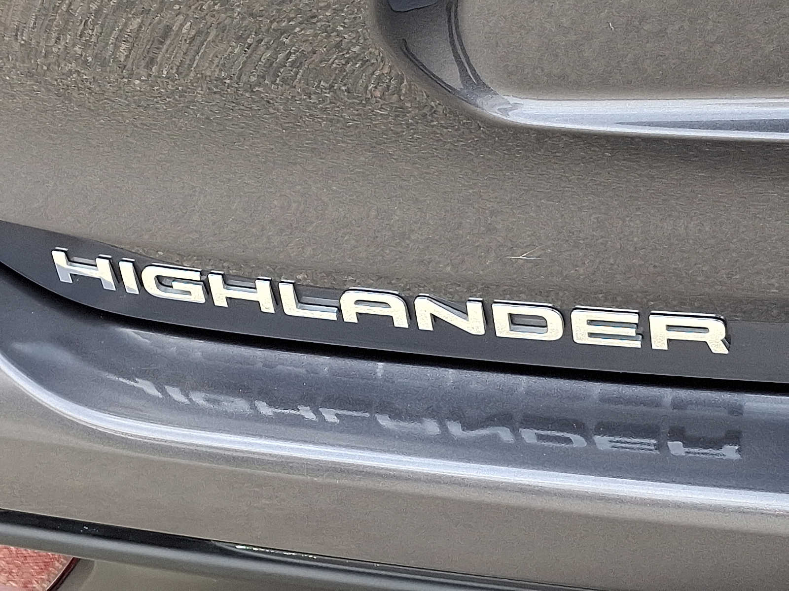 Thumbnail: 2023 Toyota Highlander - 34