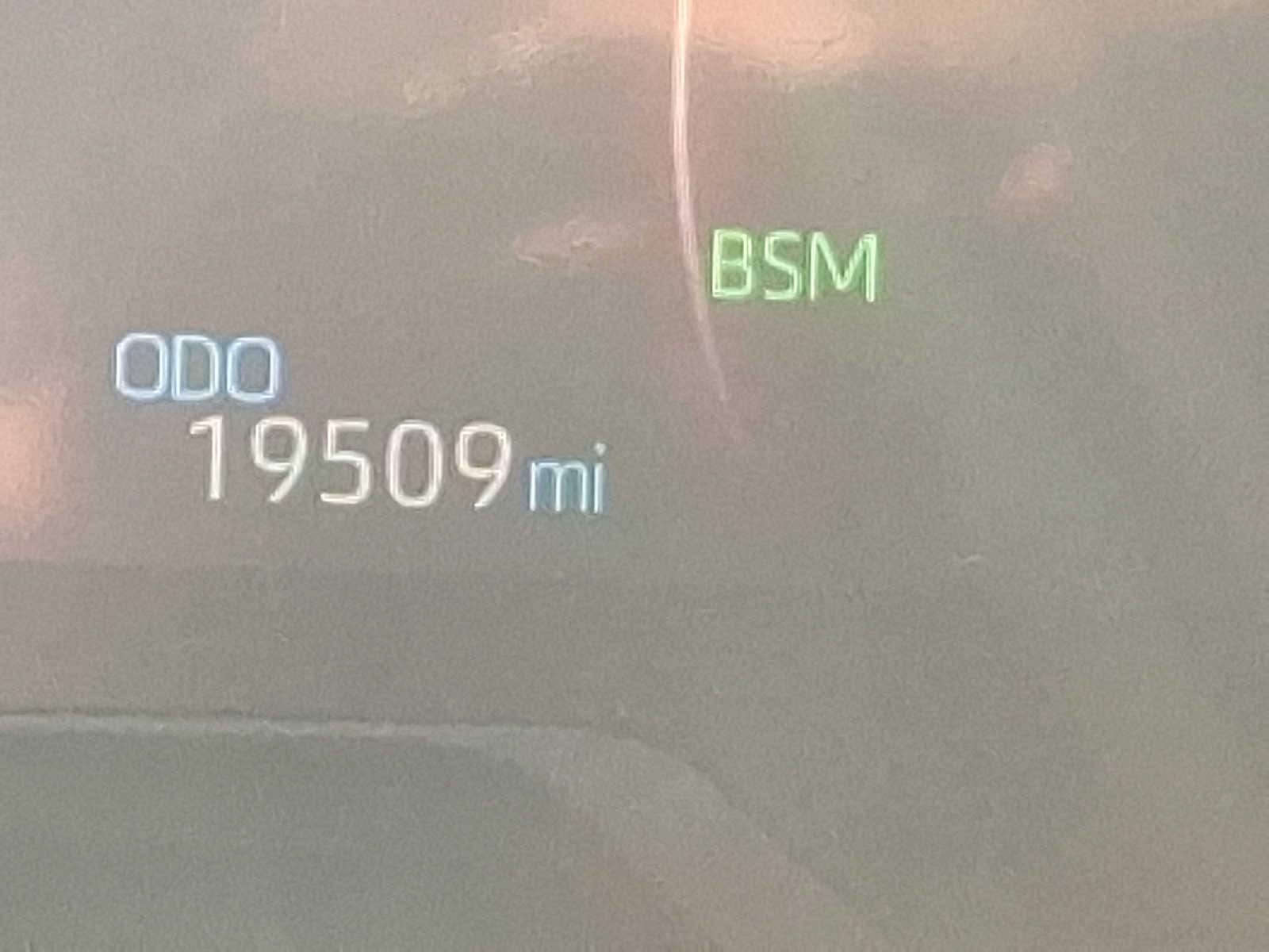 Thumbnail: 2025 Toyota RAV4 - 22