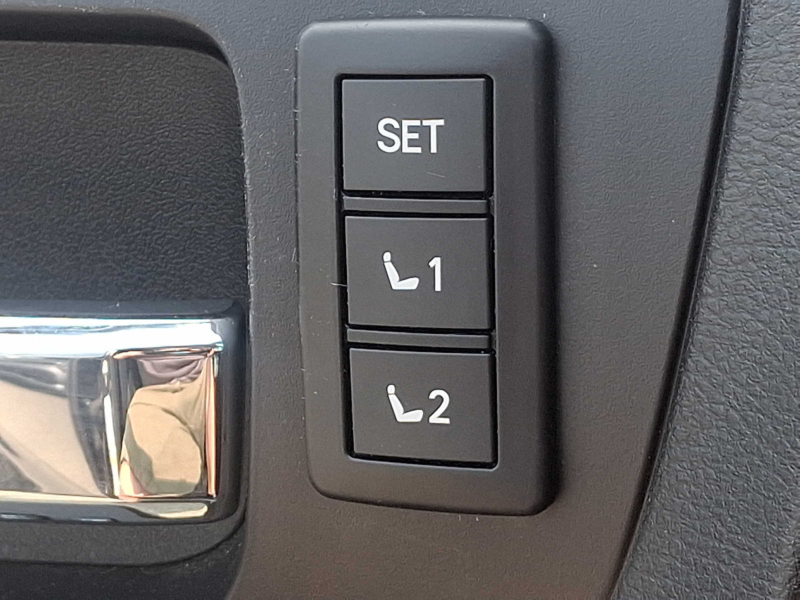 2020 Toyota Tundra Platinum 29