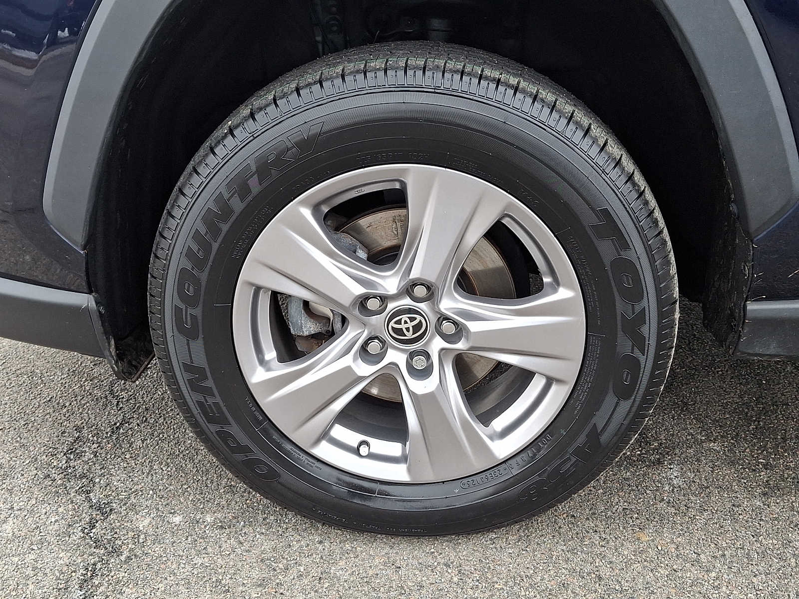 Thumbnail: 2022 Toyota RAV4 - 11