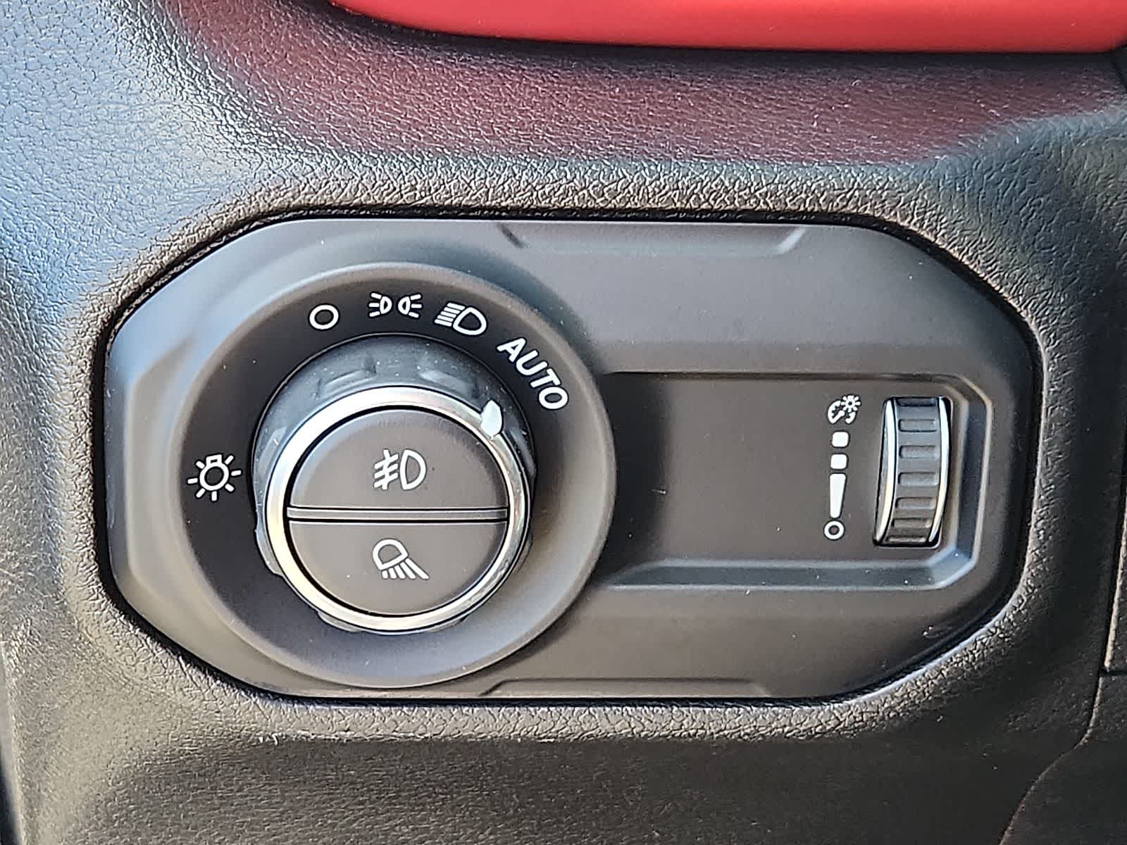 Thumbnail: 2023 Jeep Gladiator - 27