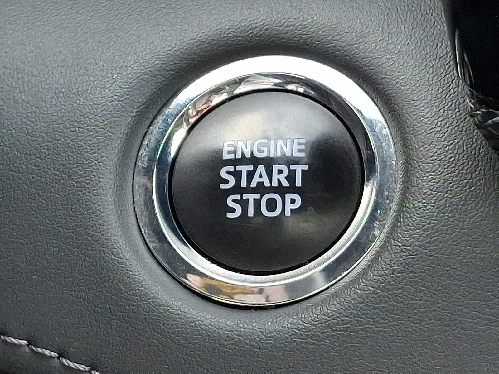 Thumbnail: 2023 Toyota Highlander - 28