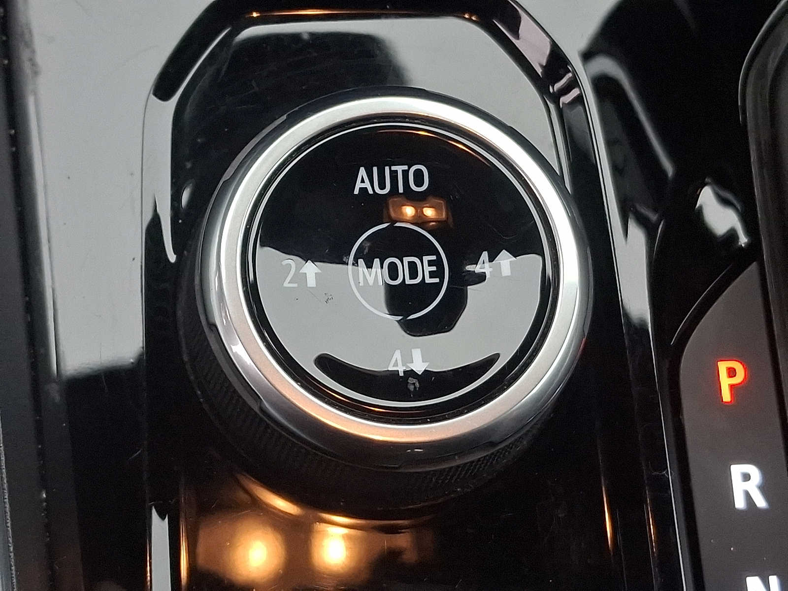 Thumbnail: 2024 Chevrolet Colorado - 45