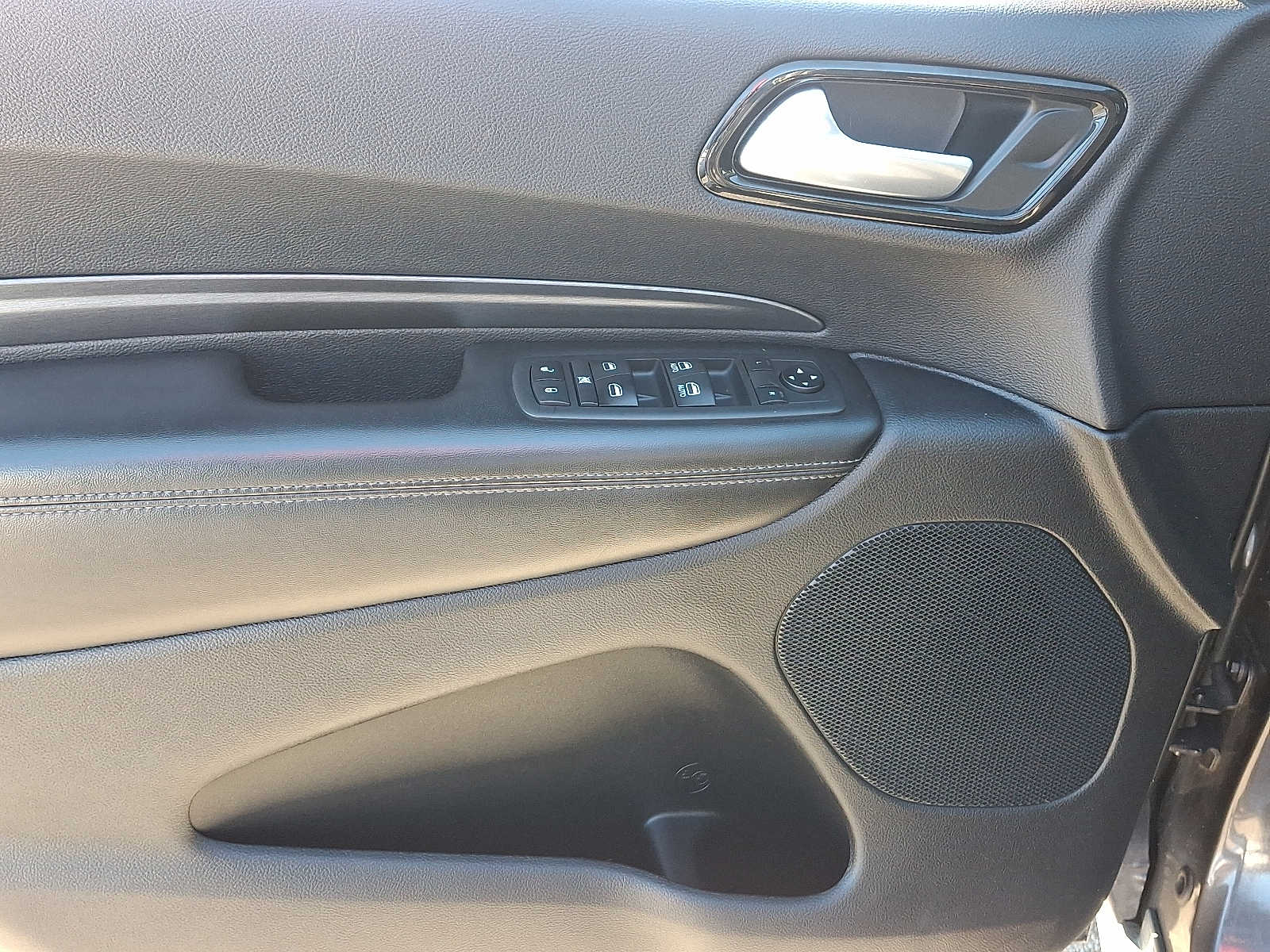 Thumbnail: 2021 Dodge Durango - 12