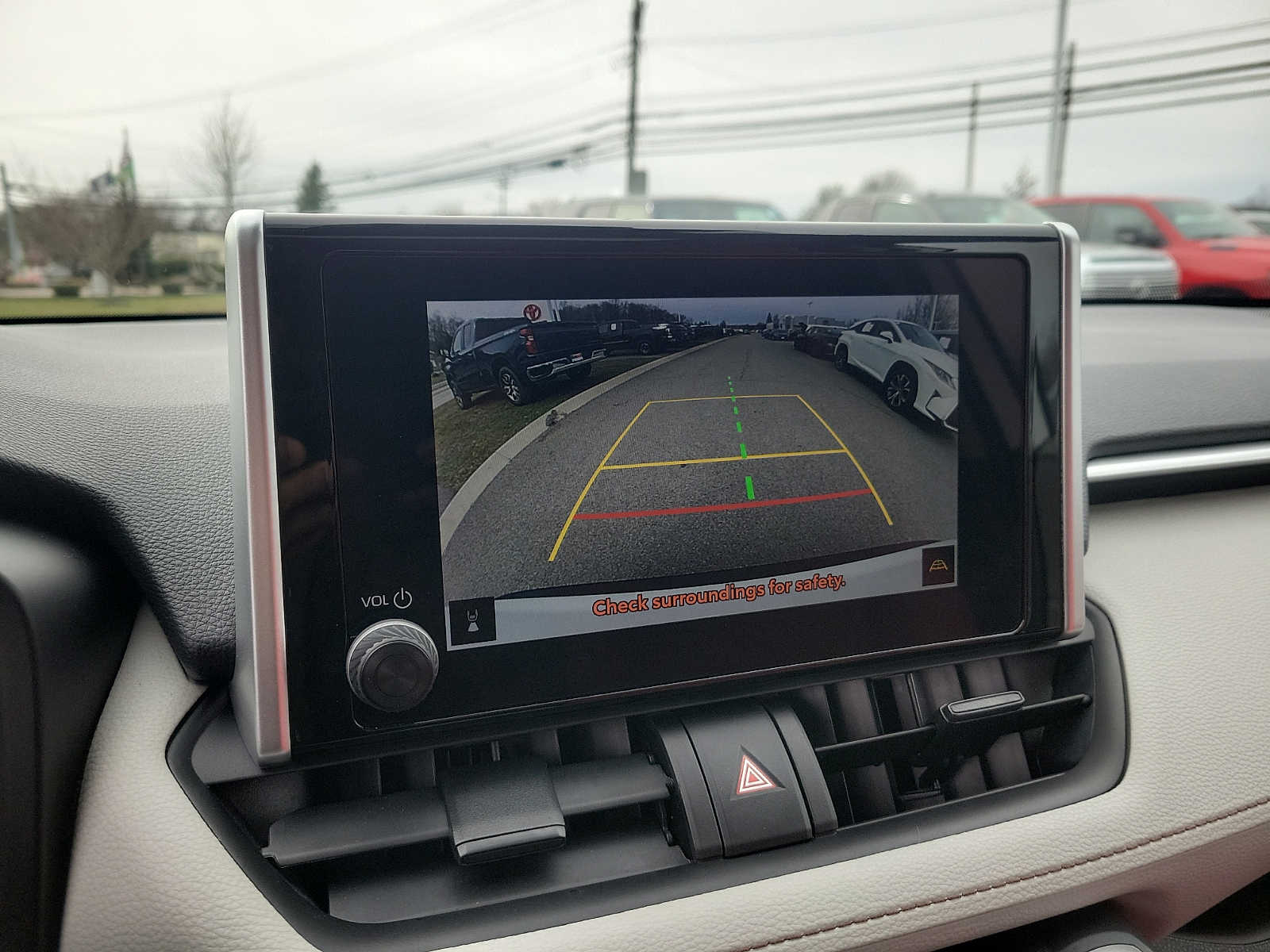 Thumbnail: 2023 Toyota RAV4 - 21