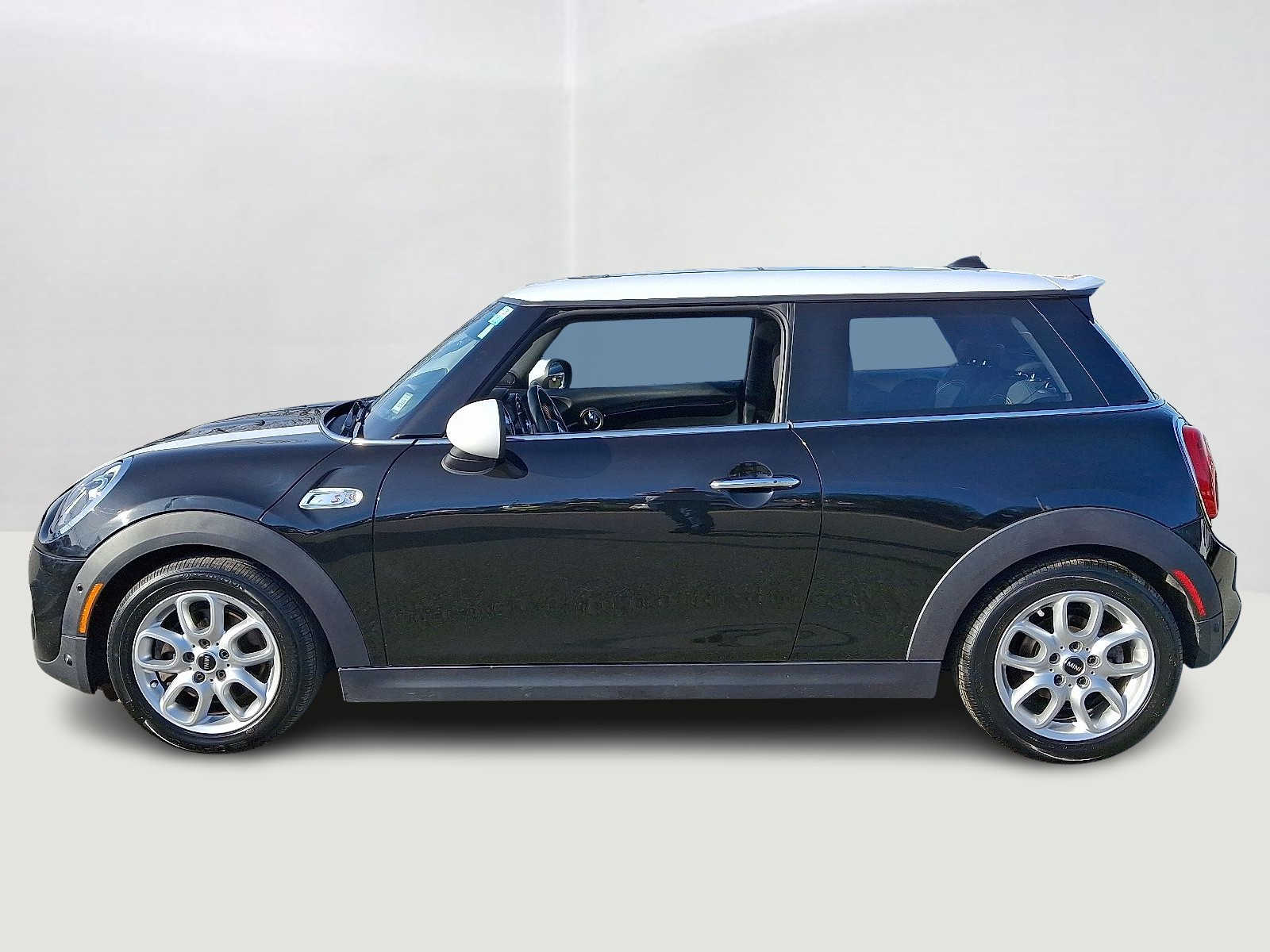 Thumbnail: 2018 MINI Cooper Hardtop - 8