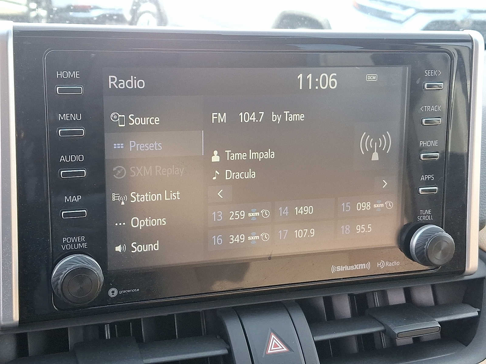 Thumbnail: 2019 Toyota RAV4 - 20