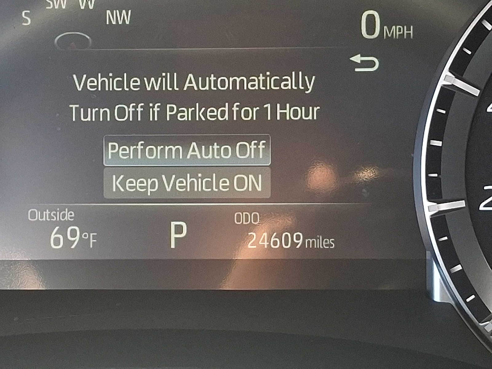 Thumbnail: 2024 Toyota Highlander - 25