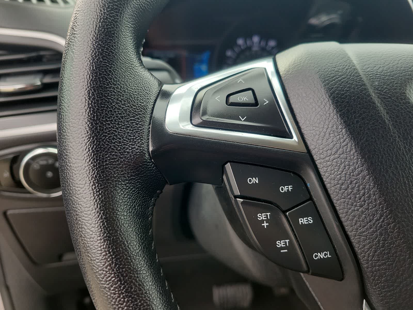 Thumbnail: 2024 Ford Edge - 15